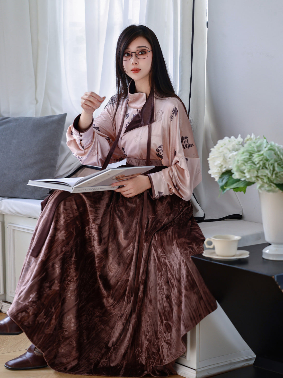 Nimeng [Flower Shadow] original Tang Hanfu velvet paneled skirt & Han-style high neck shirt, soft daily spring & autumn