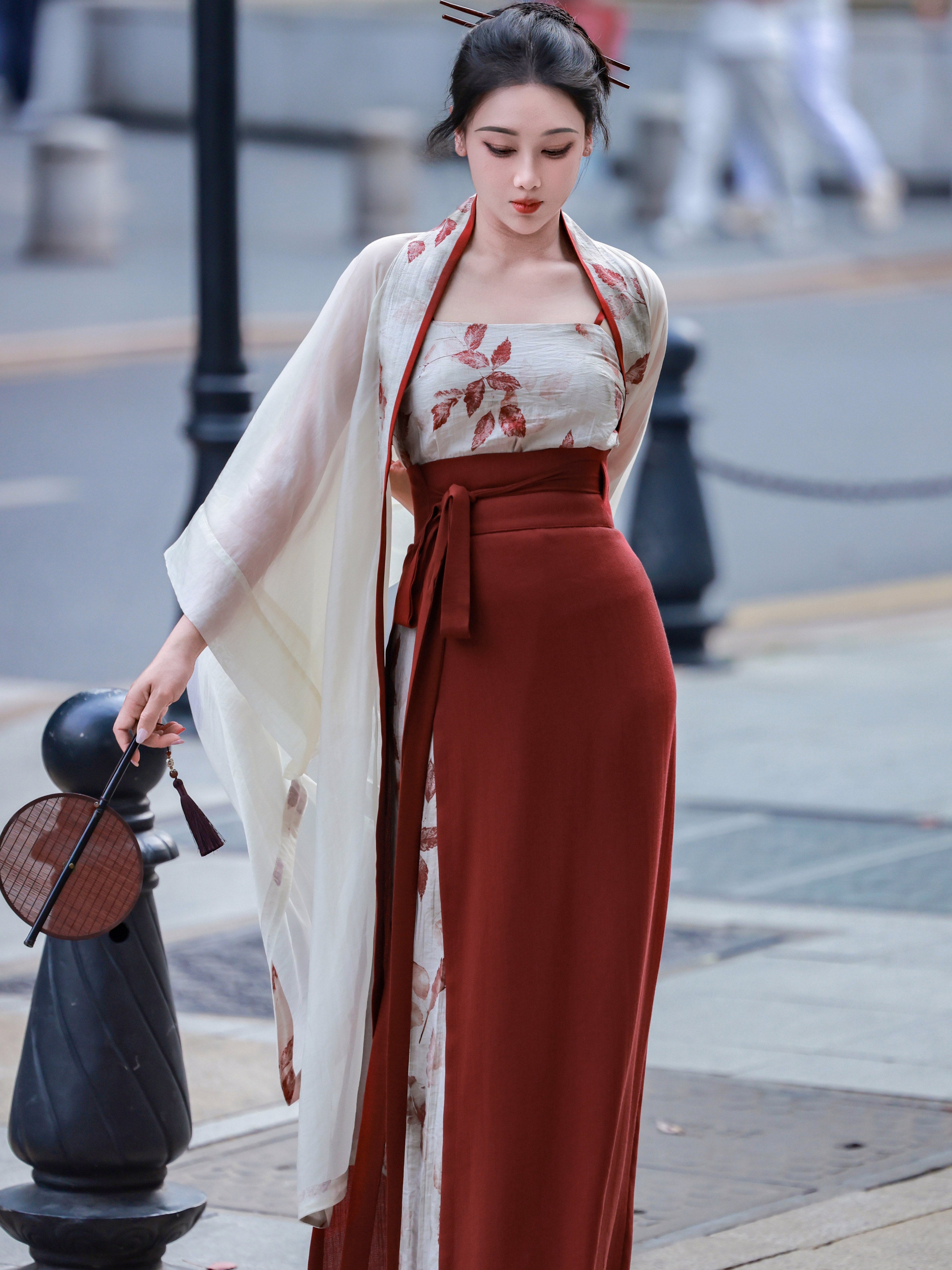 [Red Leaf] Dreamlike Orig. Song Hanfu Set - Changgan Temple-style Long Shirt & Darted Wrap Skirt, Modern Daily Bright Set