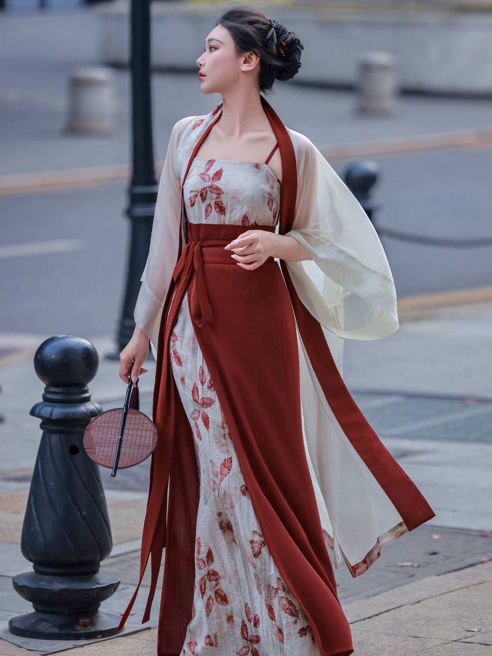 [Red Leaf] Dreamlike Orig. Song Hanfu Set - Changgan Temple-style Long Shirt & Darted Wrap Skirt, Modern Daily Bright Set