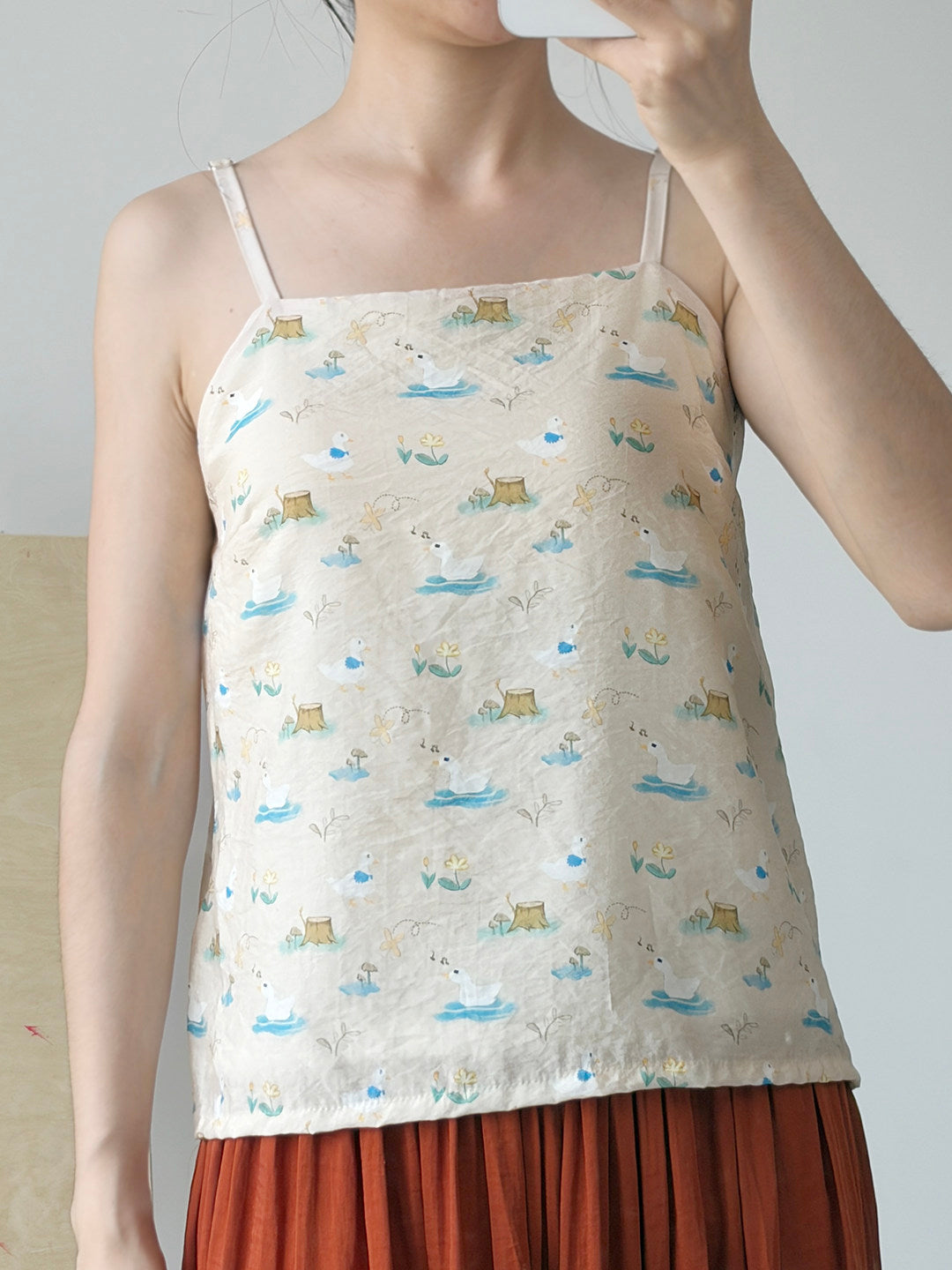 Anxiu Yingxiang Little Duck Hanfu Women Song Style Rayon Camisole Tube Top, Curved Cutout, Daily & Commute, Padding Compatible