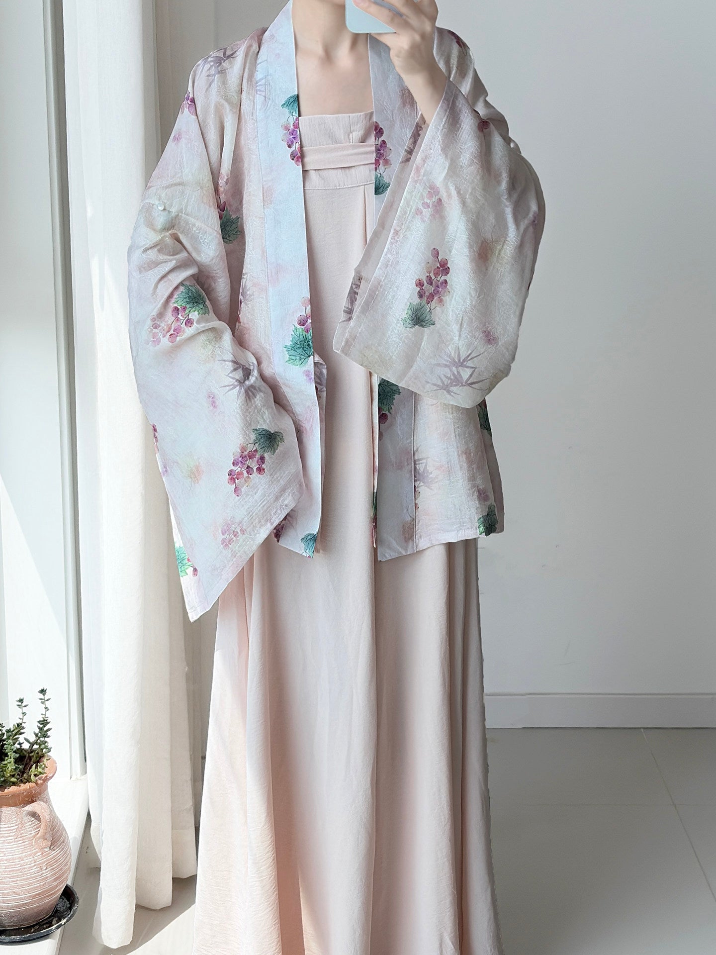 Dark Sleeve Fragrance [Little Grape Pleated Top] Hanfu Women's Tencel Modified N. Dynasty Pleated Top Daily Commute