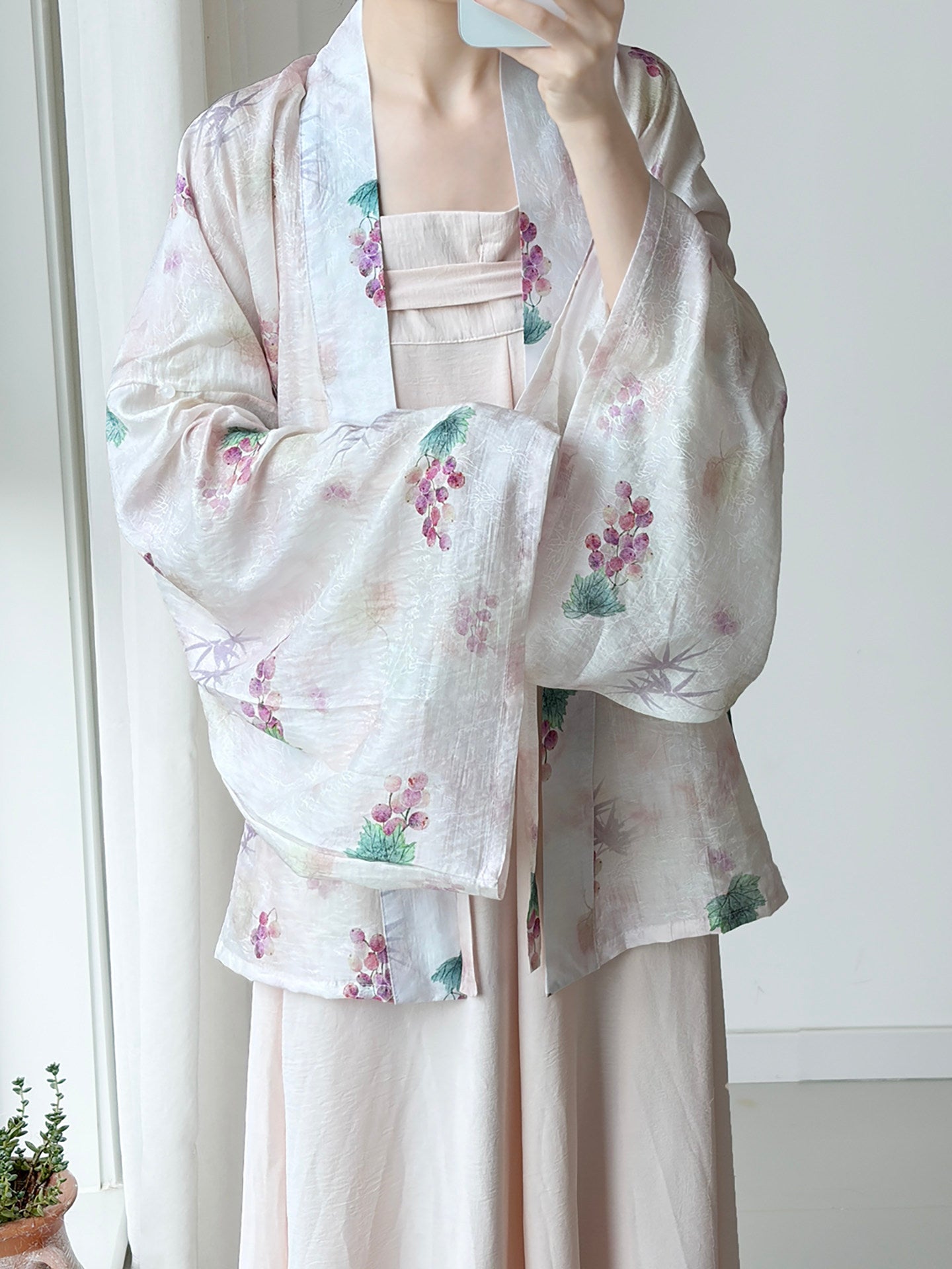 Dark Sleeve Fragrance [Little Grape Pleated Top] Hanfu Women's Tencel Modified N. Dynasty Pleated Top Daily Commute