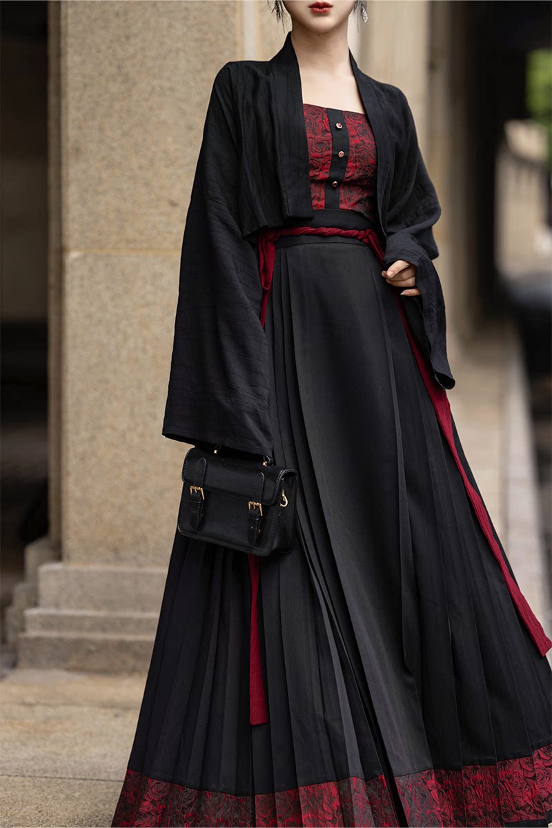 Ni Meng Original Nightfall Red Fern Ming-Style Mamian Skirt, Famen Temple-Inspired Corset Style, Red & Black Everyday Hanfu