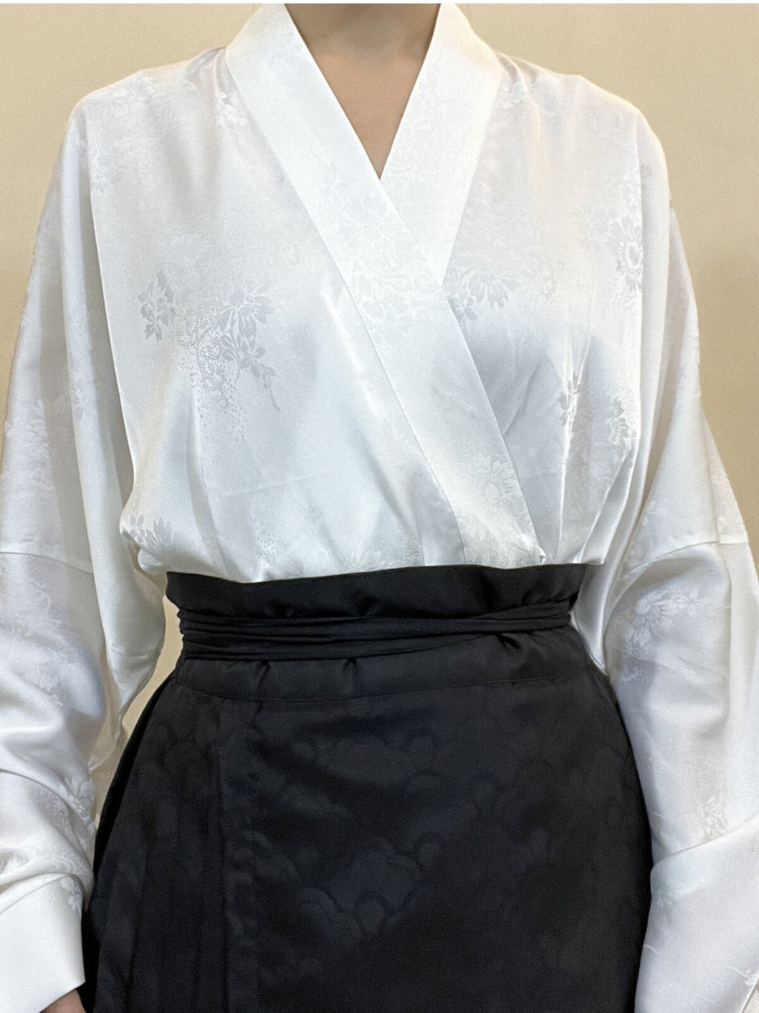 Anxiu Yingxiang Original Hanfu Women Song-style Cross Collar Jacquard Plane Sleeve Modified Han-element Fall/Winter Daily Commuter