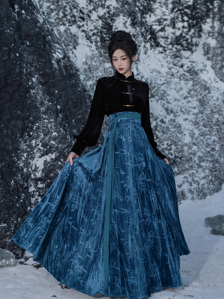 Nimeng Xuezhu Multicolor Basic Velvet Ruffle Skirt, 4.5m Hem, Spring/Fall/Winter, Versatile, Scarlett Green, Peacock Blue, Orange Red