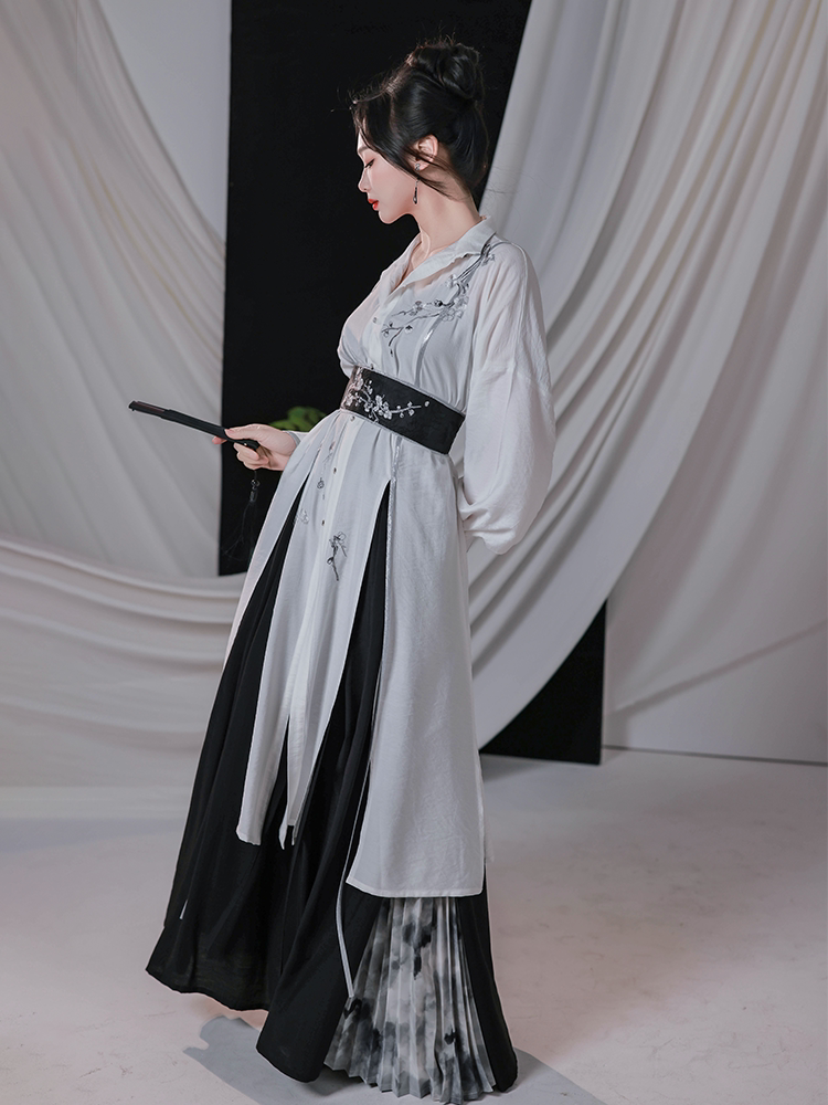 Nimeng Original “Plum Blossom Poem” Han-Inspired Modern Chinese Black & White Edgy Mandarin-Collar Shirt & Updated Song-Style Pants, Spring/Fall, Unisex