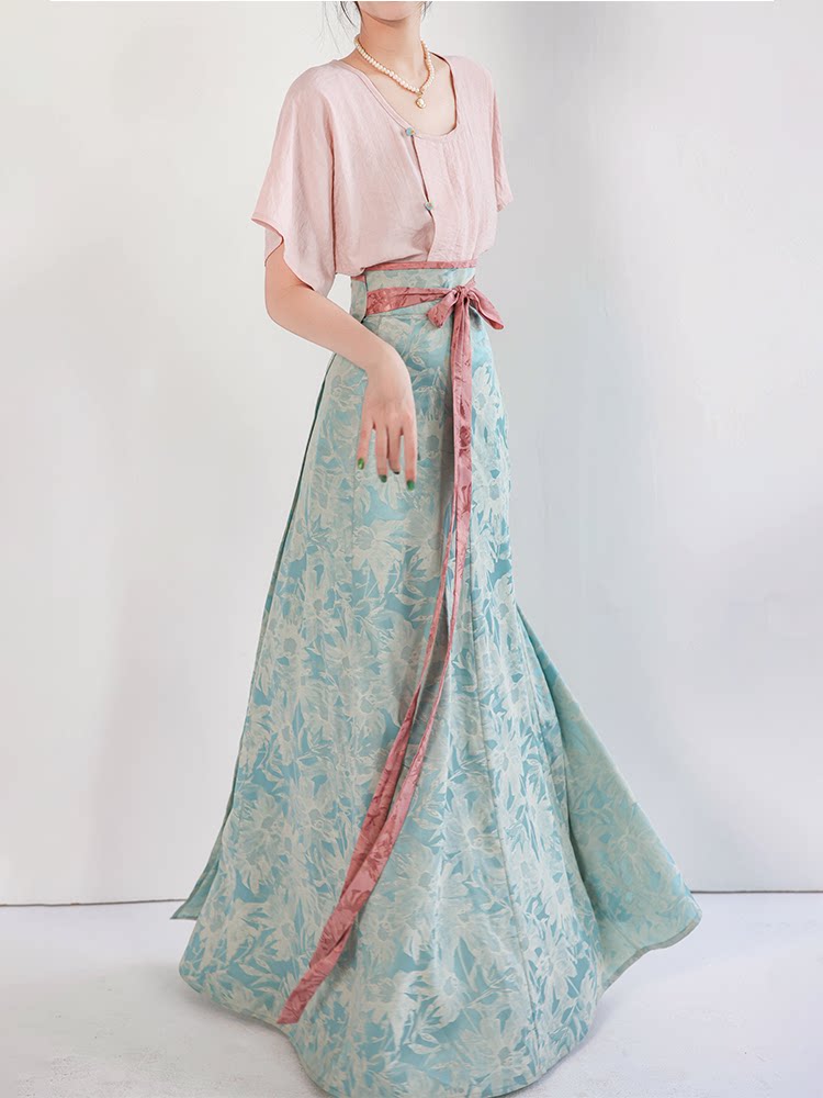 Dreamy Celadon Tie-Dye Short-Sleeve Tang Hanfu Set, Half-Sleeve Top & Split Skirt, Spring/Summer Daily Wear & Workwear