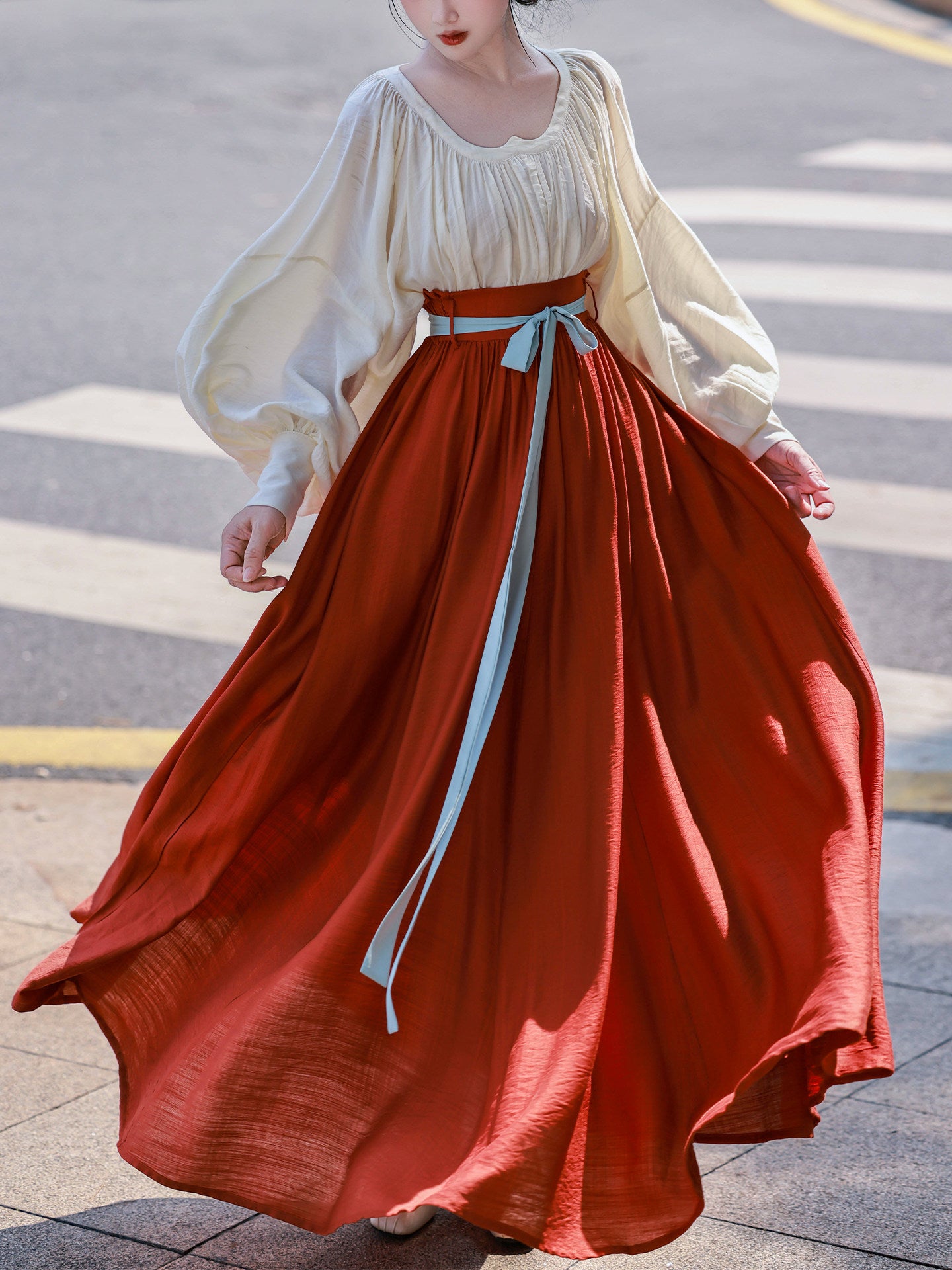 Dreamland Rainbow After Rain Original A-line Elastic Waist Skirt & Sweetheart Neck Blouse Daily Han Element