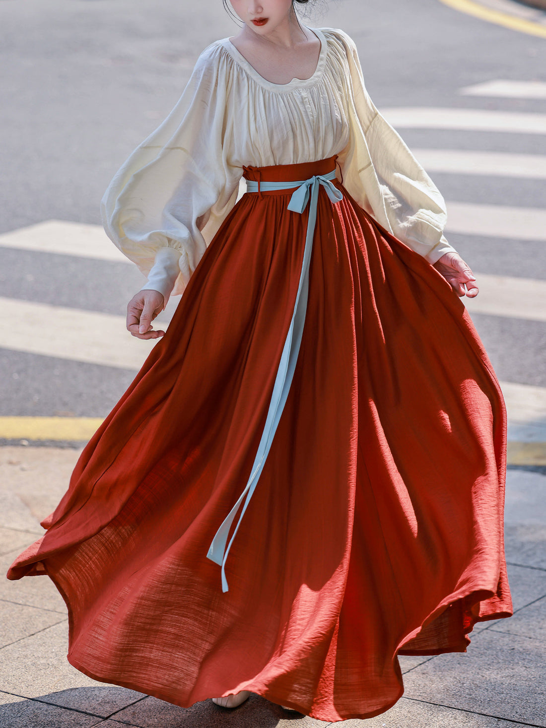 Dreamland Rainbow After Rain Original A-line Elastic Waist Skirt & Sweetheart Neck Blouse Daily Han Element