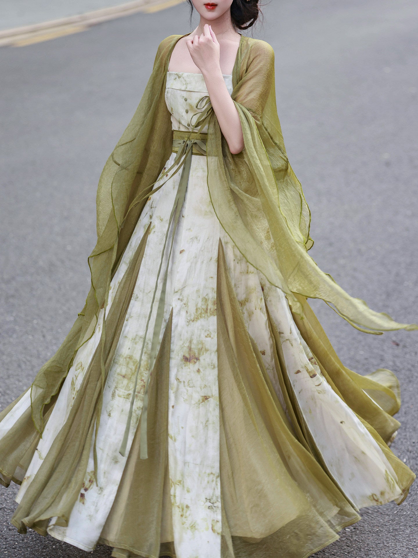Dreaming Qingyu'an - Chinese Full-Skirt Dress, Hanfu, Ripped Sleeves, Flowy Dancewear, Spring-Autumn Fresh