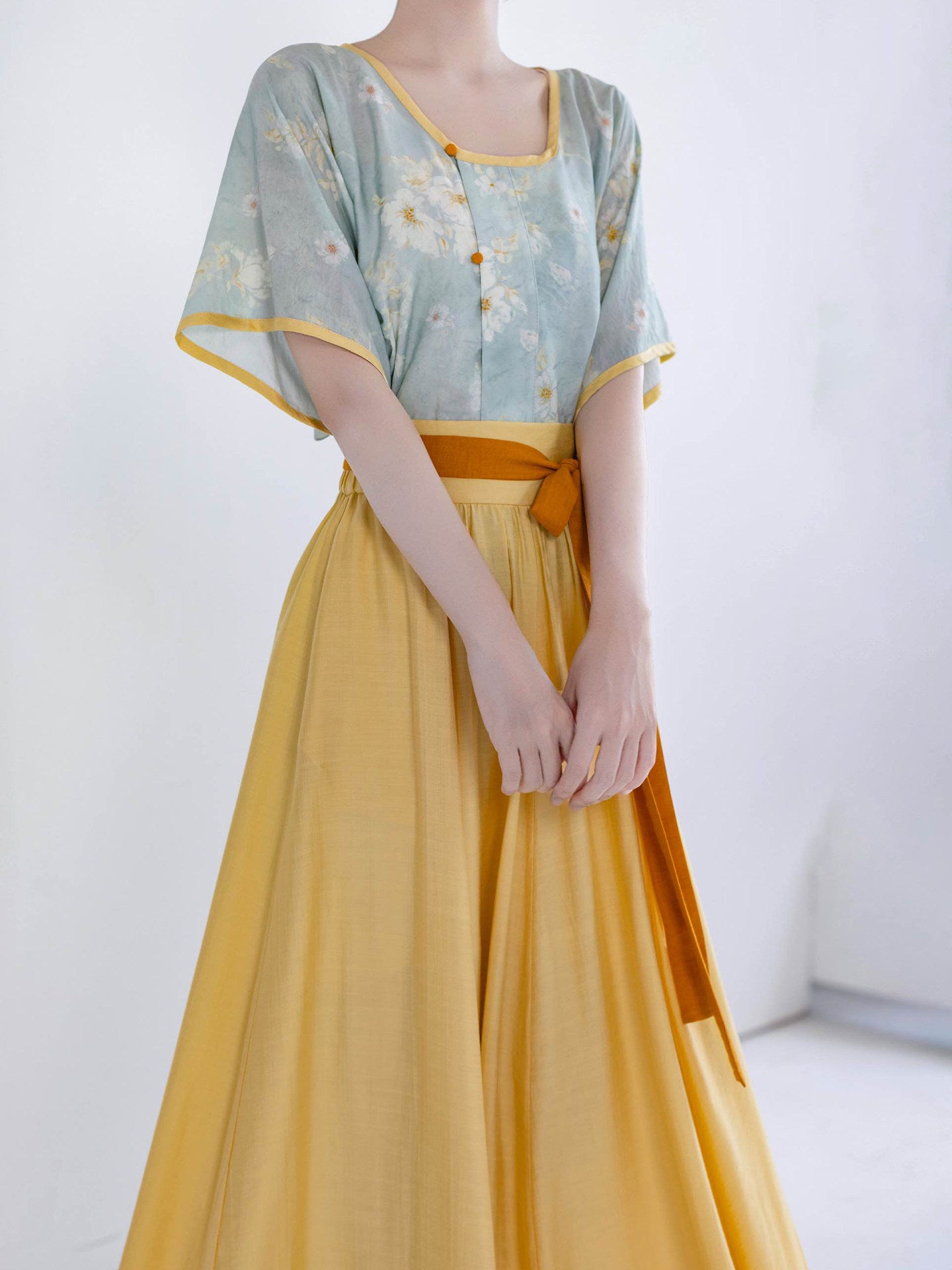 Dream Daisy Original Hanfu Song-style Open-front Top & Elastic Half Skirt S/A Rayon Commute Bright