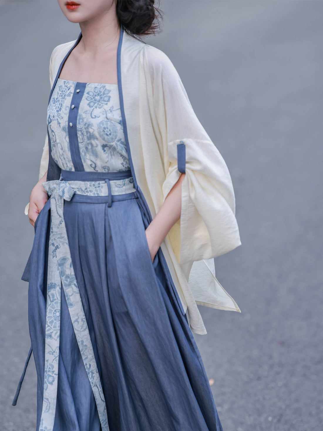 Nimeng Kongqing Original Hanfu Song-style Open-front Jacket w/ Roll-up Sleeves, Elastic Waist Wide-leg Song Pants, Denim Vintage Casual