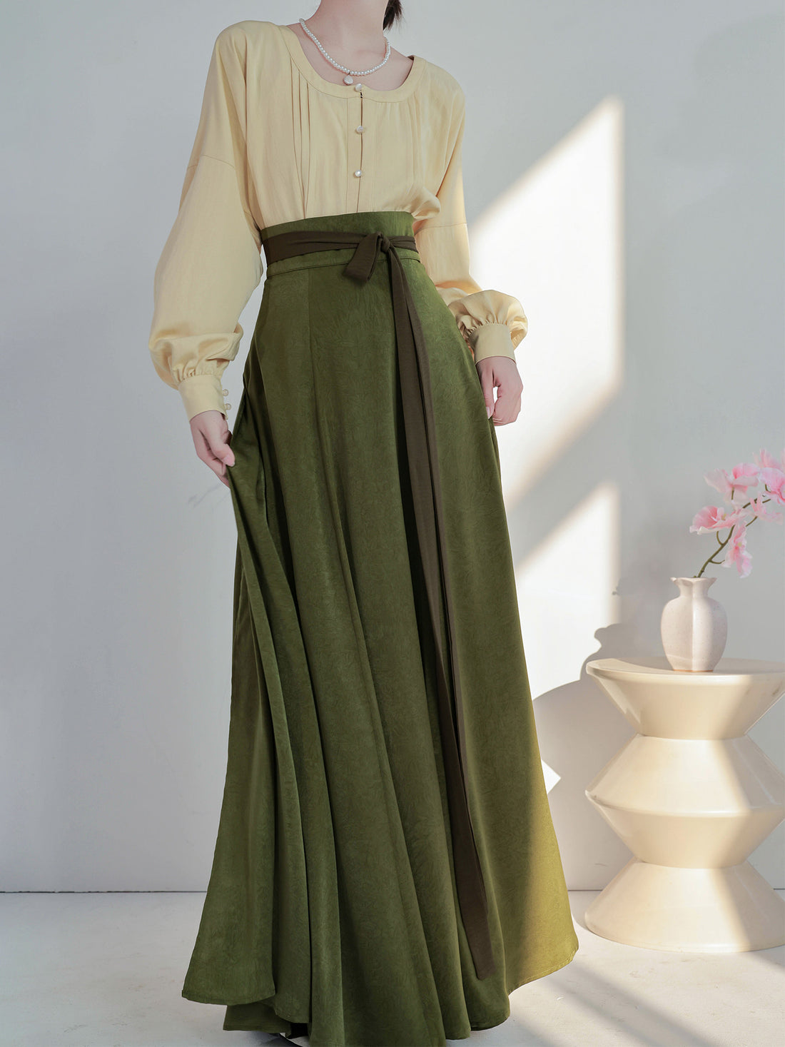 Nimeng Qiufen Original Chinese-style Daily Hanfu, Multi-color V-neck Blouse & Wrap 10-panel Skirt, Tang-style New Chinese