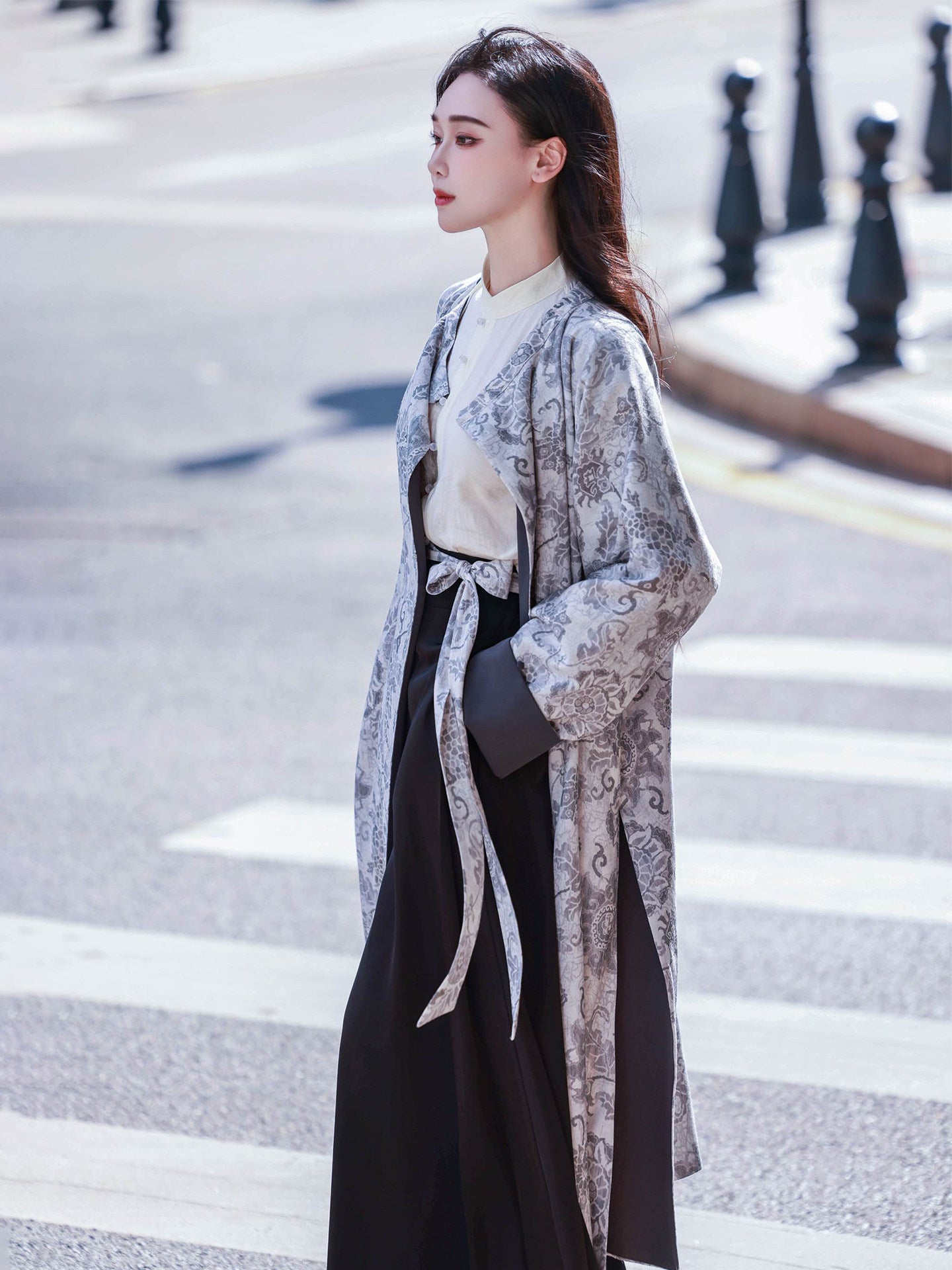 Dreamlike Autumn Rain Reversible Round-Neck Han-Style Top & Elastic-Waist Song Pants, Original Vintage Chinese Style, Black & Gray