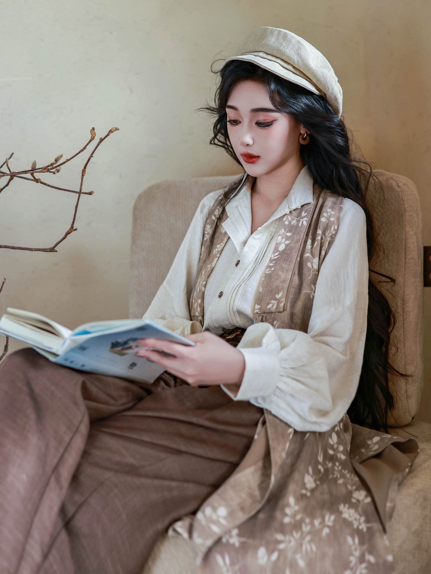 Nimeng "South France Holiday" Ming-style Mandarin Collar Long Vest, New Chinese Shirt & High-Waist Wide-Leg Trousers, Cotton Linen Vintage