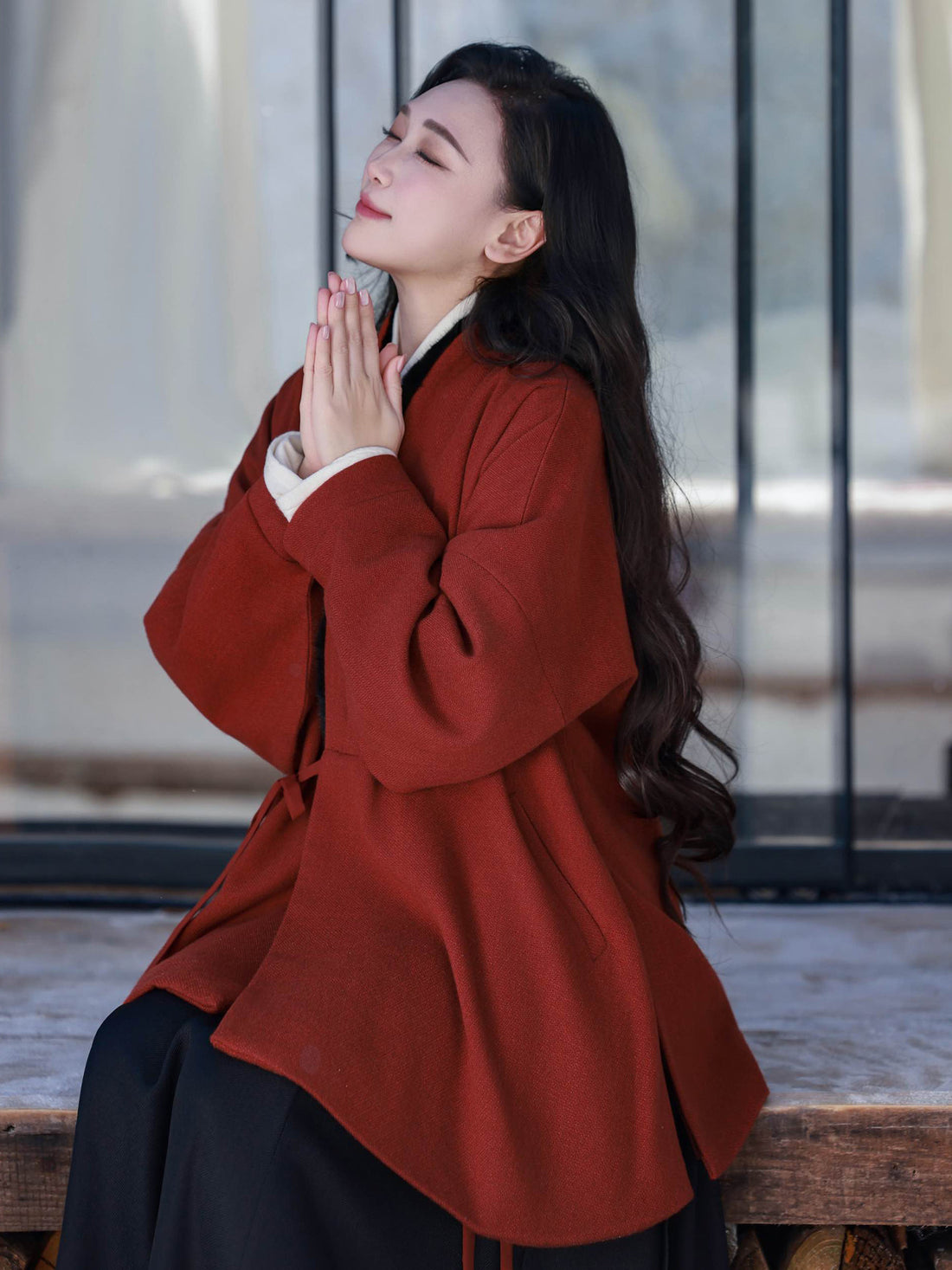 Nimeng Guofeng "Love Letter" Original Ming-Style Hanfu with Mink Fur-Trimmed Cross-Collar Airplane-Sleeve Top & Paneled Skirt Fall&Winter Daily Wear