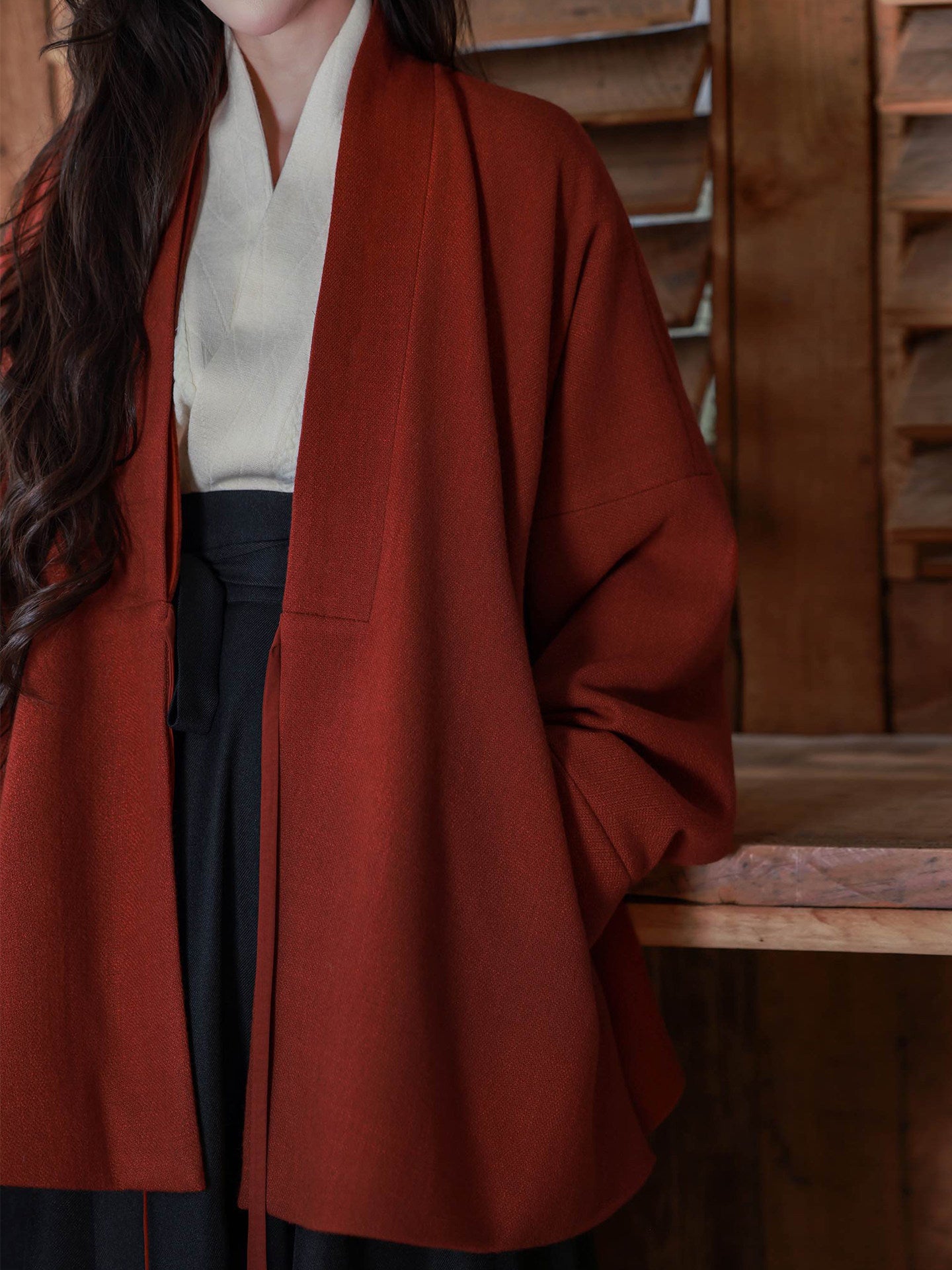 Nimeng Guofeng "Love Letter" Original Ming-Style Hanfu with Mink Fur-Trimmed Cross-Collar Airplane-Sleeve Top & Paneled Skirt Fall&Winter Daily Wear