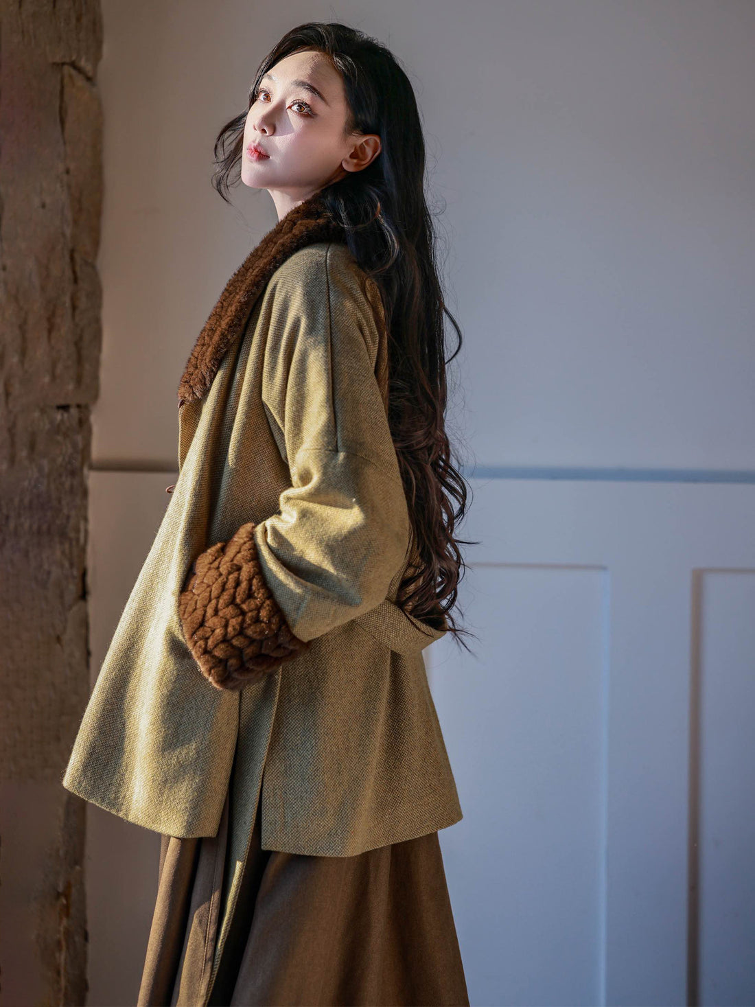 Nimeng Guofeng [Winter Sound] Original Wool Han Tang-style Fleece-Lined Short Cape Coat & Shorts, A/W Commute