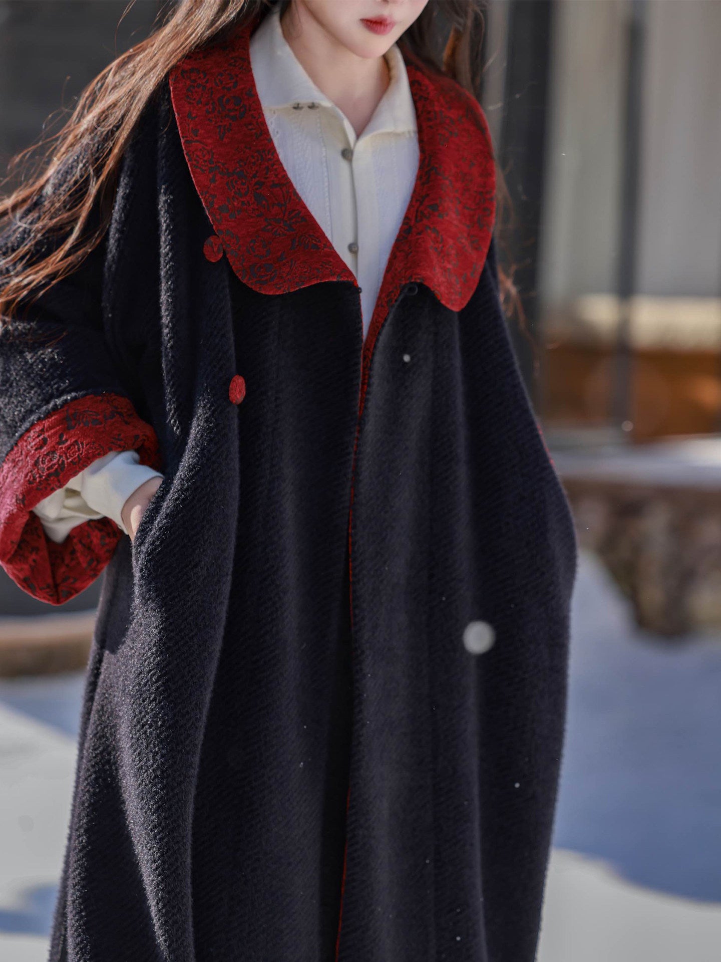 Dream-Inspired Chinese Style [Gryffindor] Original-Inspired Tang Jacket with Pockets, Thickened Black & Red Coat for Daily Fall & Winter Wear