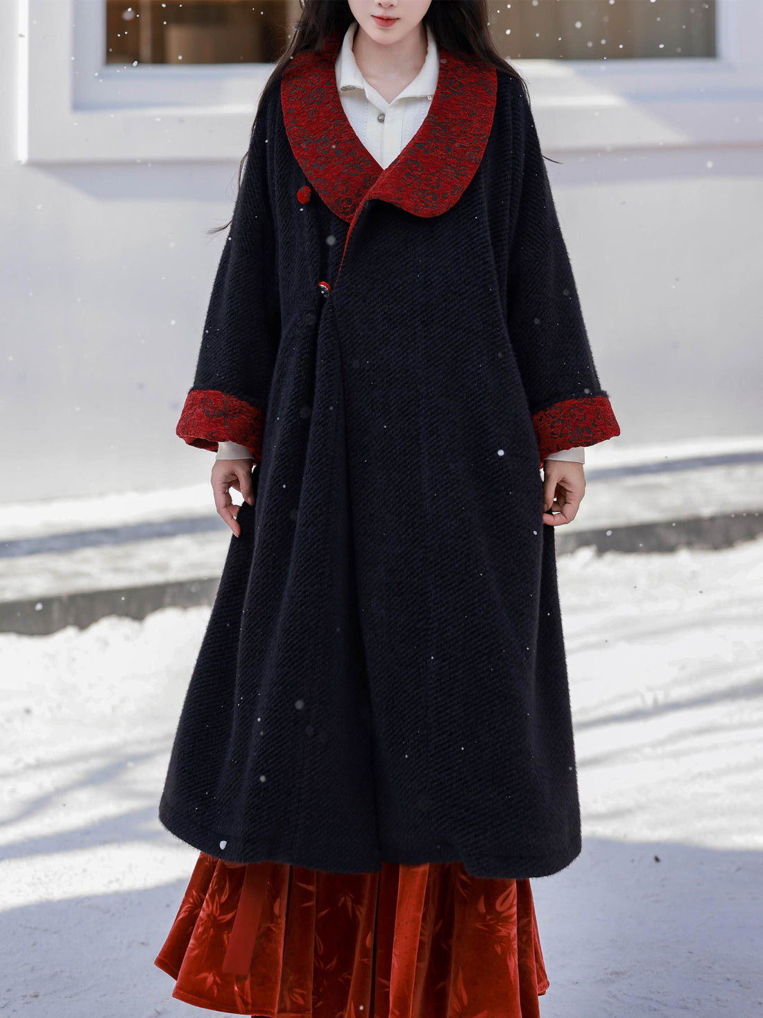 Dream-Inspired Chinese Style [Gryffindor] Original-Inspired Tang Jacket with Pockets, Thickened Black & Red Coat for Daily Fall & Winter Wear