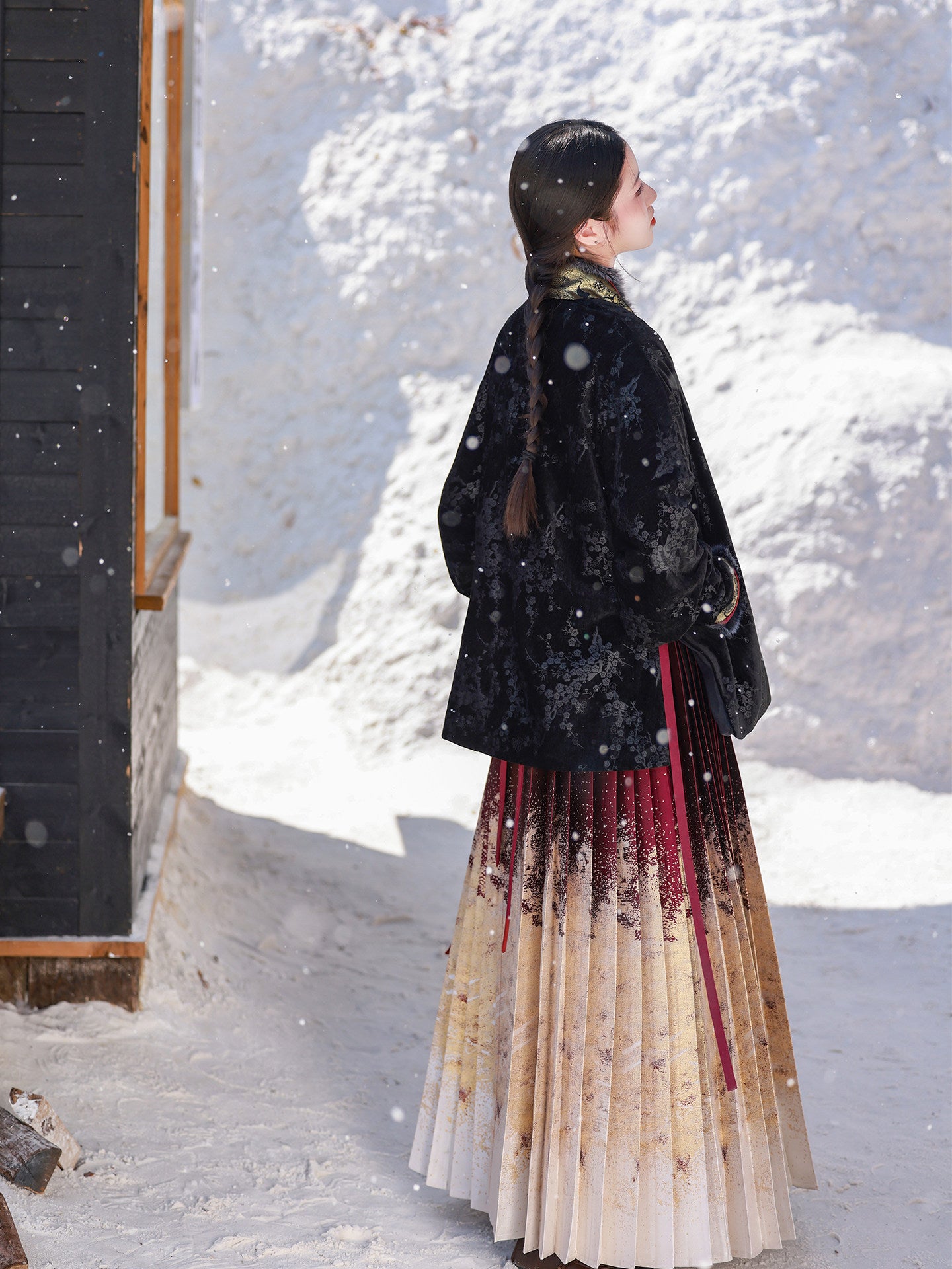 Dreamlike "Shuying" Orig Ming Cross-collar Bow Sleeve Coat, Mod Dropped Shoulder, Fleece-lined Pockets, Fall/Winter Hanfu