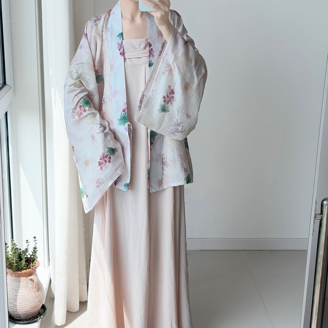 Dark Sleeve Fragrance [Little Grape Pleated Top] Hanfu Women's Tencel Modified N. Dynasty Pleated Top Daily Commute