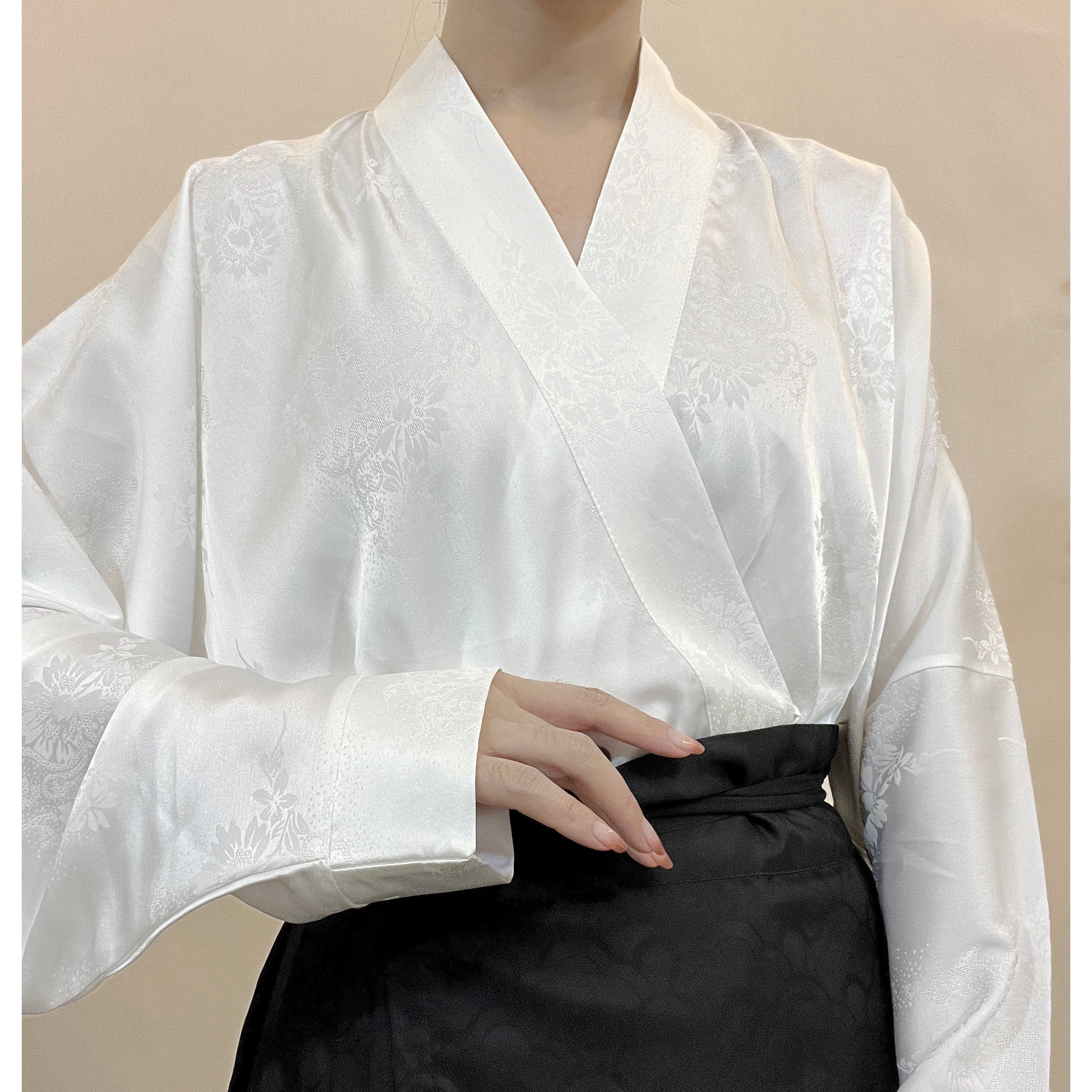 Anxiu Yingxiang Original Hanfu Women Song-style Cross Collar Jacquard Plane Sleeve Modified Han-element Fall/Winter Daily Commuter