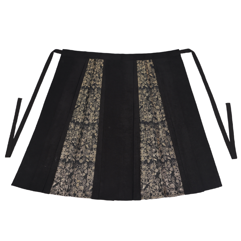 Dreamy Year-After-Year Black Mamian Skirt, Ming Style Han-Inspired Embroidery & Gold Jacquard, Elegant Rich-Girl Look, Petite-Friendly