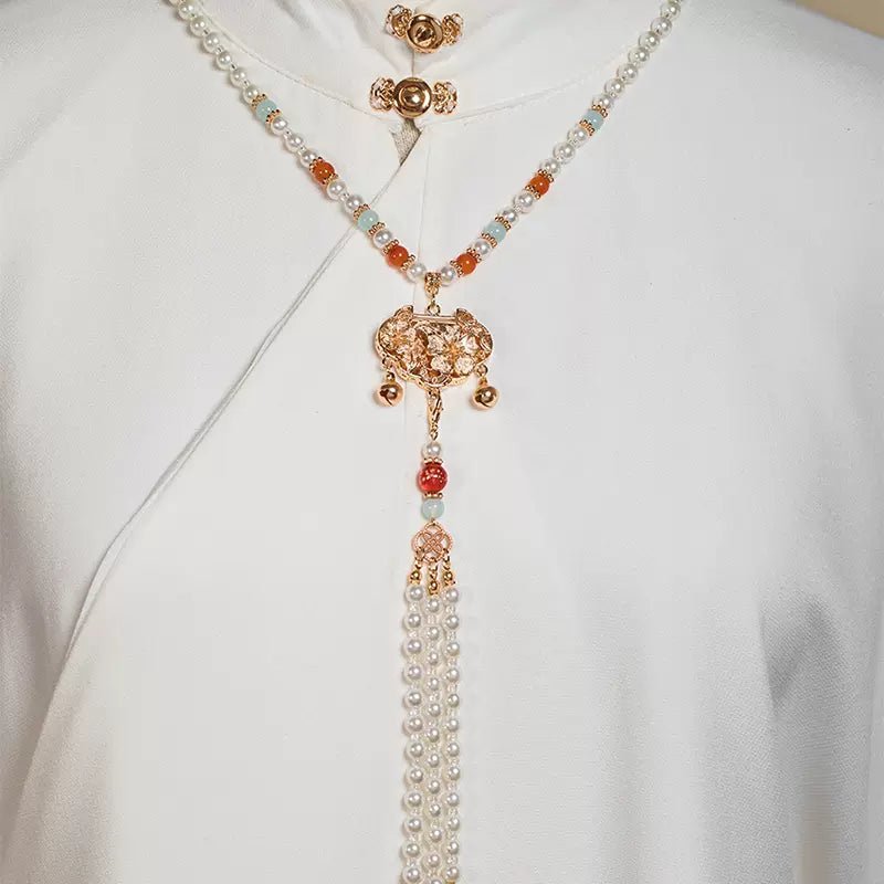 Beautiful Silk Fabrics Are Locked In Smoke|Hanfu Matching Jewelryhan fu Chinese han fu hanfu male tang dynasty clothes chinese hanfu tang dynasty outfits traditiona hanfu dress chinese hanfu chinese style dress dress fashion cheongsam dress q