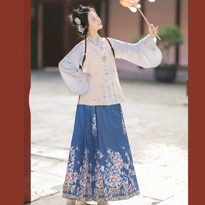 Blossom - Warmed Pathhan fu Chinese han fu hanfu male tang dynasty clothes chinese hanfu tang dynasty outfits traditiona hanfu dress chinese hanfu chinese style dress dress fashion cheongsam dress q