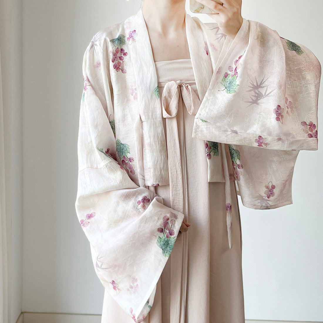 Dark Sleeve Fragrance [Little Grape] Hanfu Women Tang Style Famen Temple Short Top Solid Color Chest-high 8-panel Skirt Daily Commute