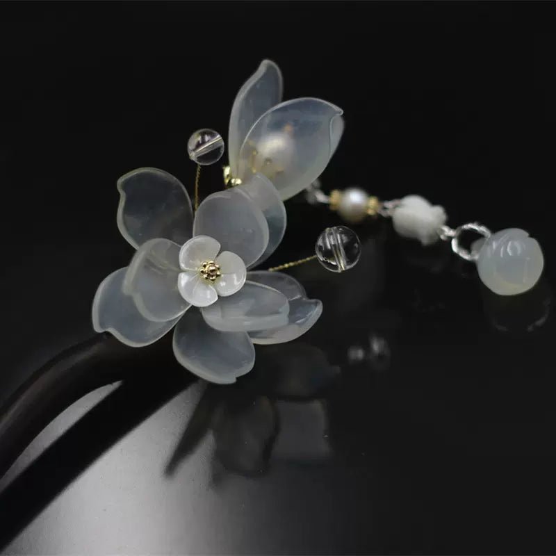 Ebony Handmade Jade Hairpin Flower|Bu Yao(步摇)han fu Chinese han fu hanfu male tang dynasty clothes chinese hanfu tang dynasty outfits traditiona hanfu dress chinese hanfu chinese style dress dress fashion cheongsam dress q