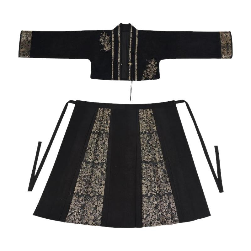 Dreamy Year-After-Year Black Mamian Skirt, Ming Style Han-Inspired Embroidery & Gold Jacquard, Elegant Rich-Girl Look, Petite-Friendly