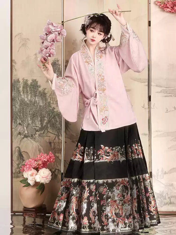 Floral Mist & Koihan fu Chinese han fu hanfu male tang dynasty clothes chinese hanfu tang dynasty outfits traditiona hanfu dress chinese hanfu chinese style dress dress fashion cheongsam dress q