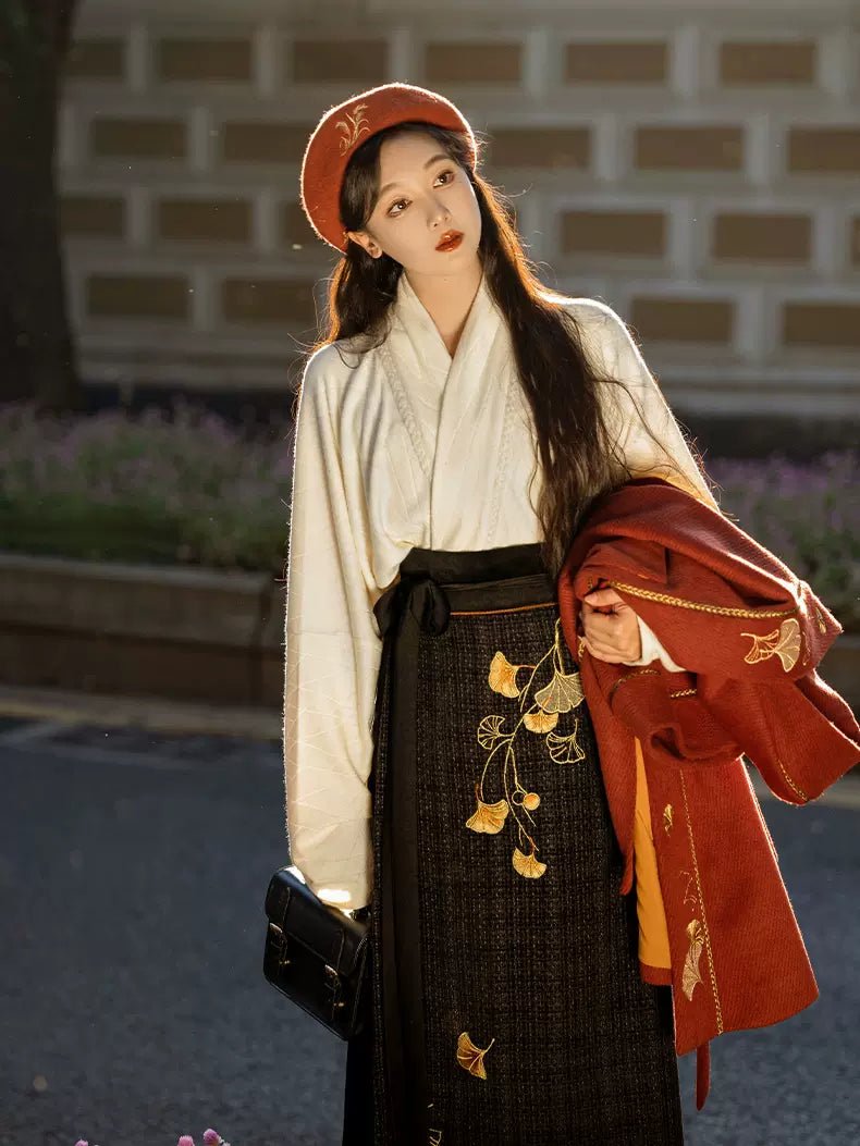 【Hanfu】﻿A Leaf Of Autumn|一叶秋han fu Chinese han fu hanfu male tang dynasty clothes chinese hanfu tang dynasty outfits traditiona hanfu dress chinese hanfu chinese style dress dress fashion cheongsam dress q