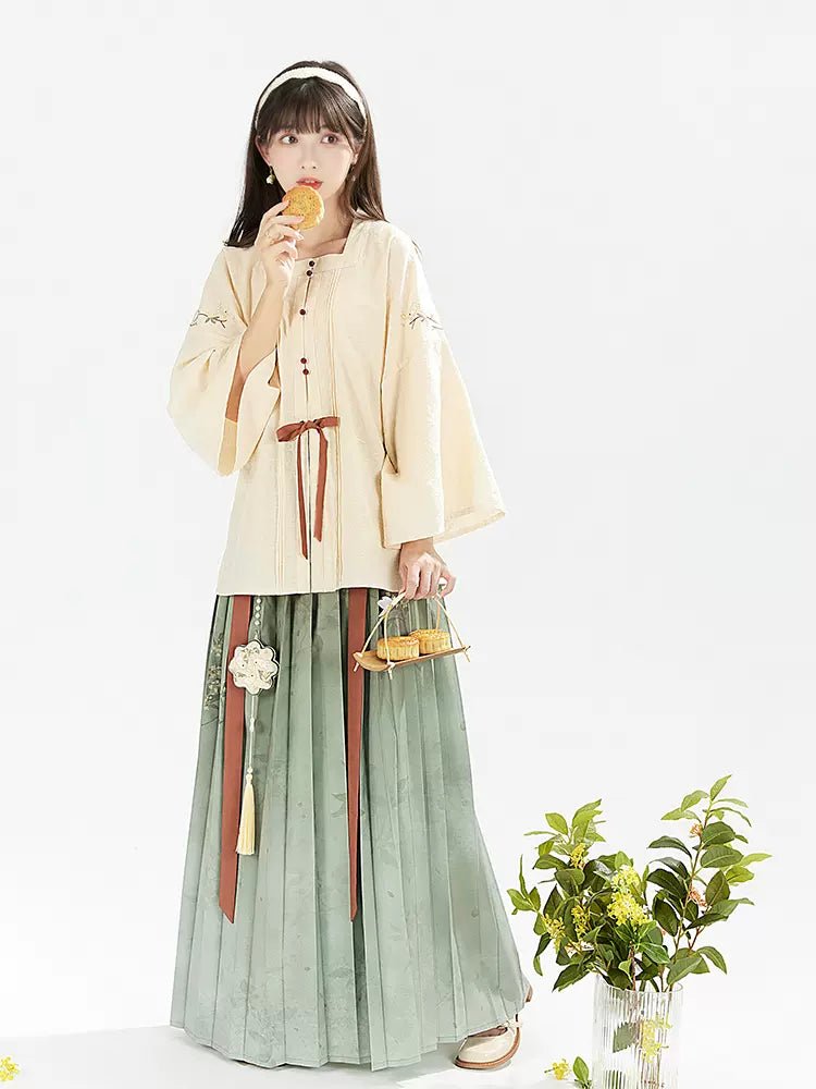 【Hanfu】Autumn Wind and Flowing Sleeves | Modern Style Hanfu & Mamian skirthan fu Chinese han fu hanfu male tang dynasty clothes chinese hanfu tang dynasty outfits traditiona hanfu dress chinese hanfu chinese style dress dress fashion cheongsam dress q