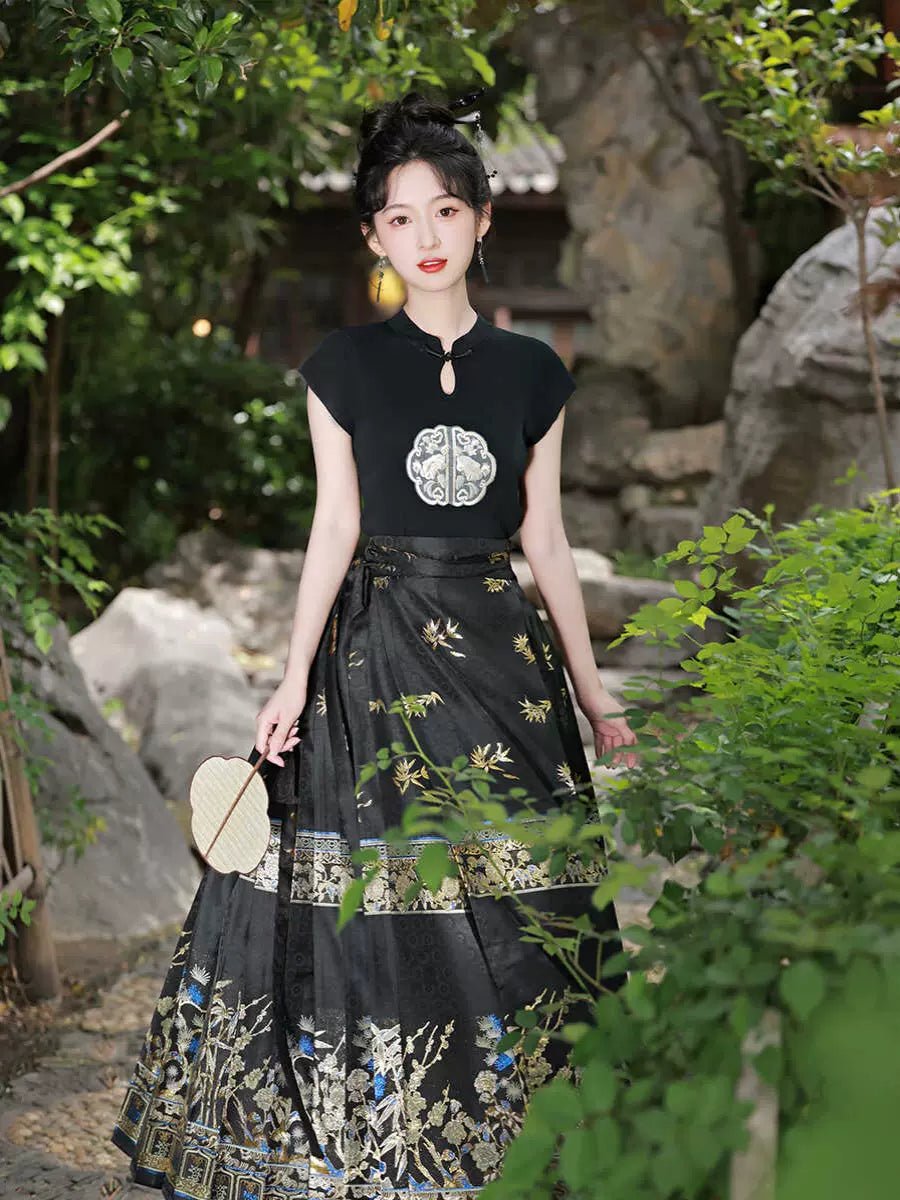【Hanfu】Black silk gold leaves|Modern horse - faced skirthan fu Chinese han fu hanfu male tang dynasty clothes chinese hanfu tang dynasty outfits traditiona hanfu dress chinese hanfu chinese style dress dress fashion cheongsam dress q