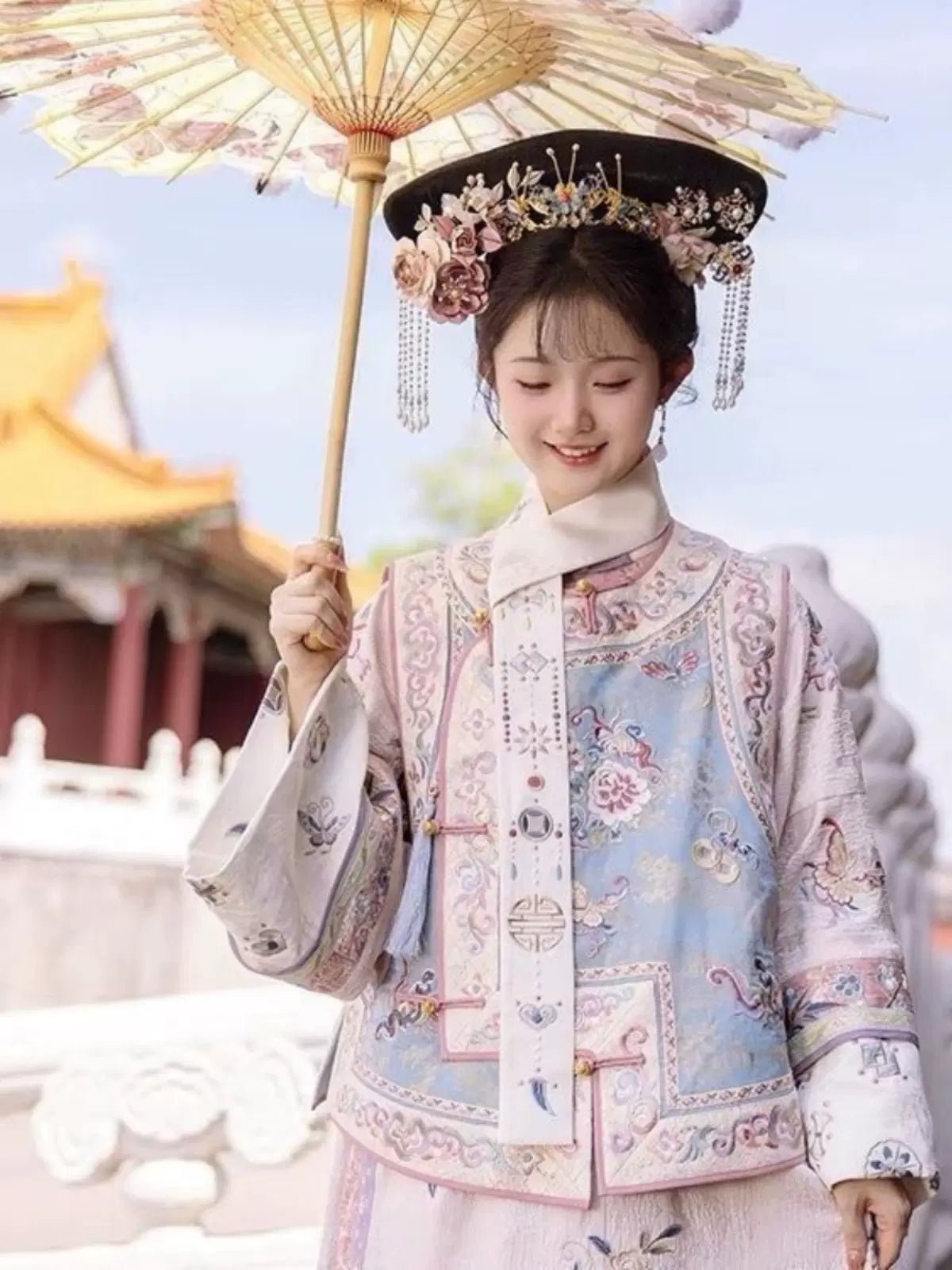 【Hanfu】Blossom Parasol Radiance | Qing Style Hanfuhan fu Chinese han fu hanfu male tang dynasty clothes chinese hanfu tang dynasty outfits traditiona hanfu dress chinese hanfu chinese style dress dress fashion cheongsam dress q