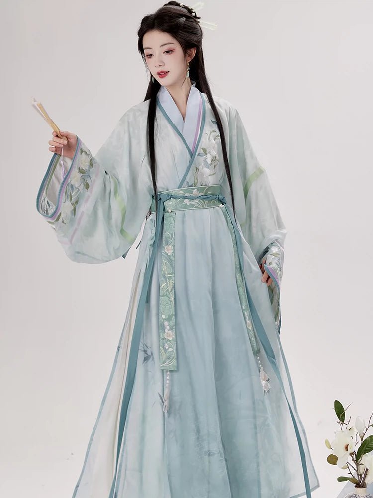 fuguanjin silk dress Trending in China