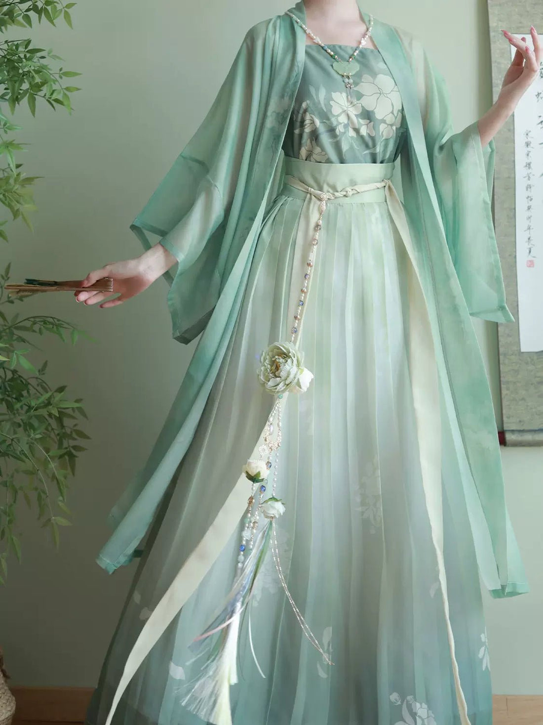 【Hanfu】Emerald Serenity | Song Chest - length skirthan fu Chinese han fu hanfu male tang dynasty clothes chinese hanfu tang dynasty outfits traditiona hanfu dress chinese hanfu chinese style dress dress fashion cheongsam dress q