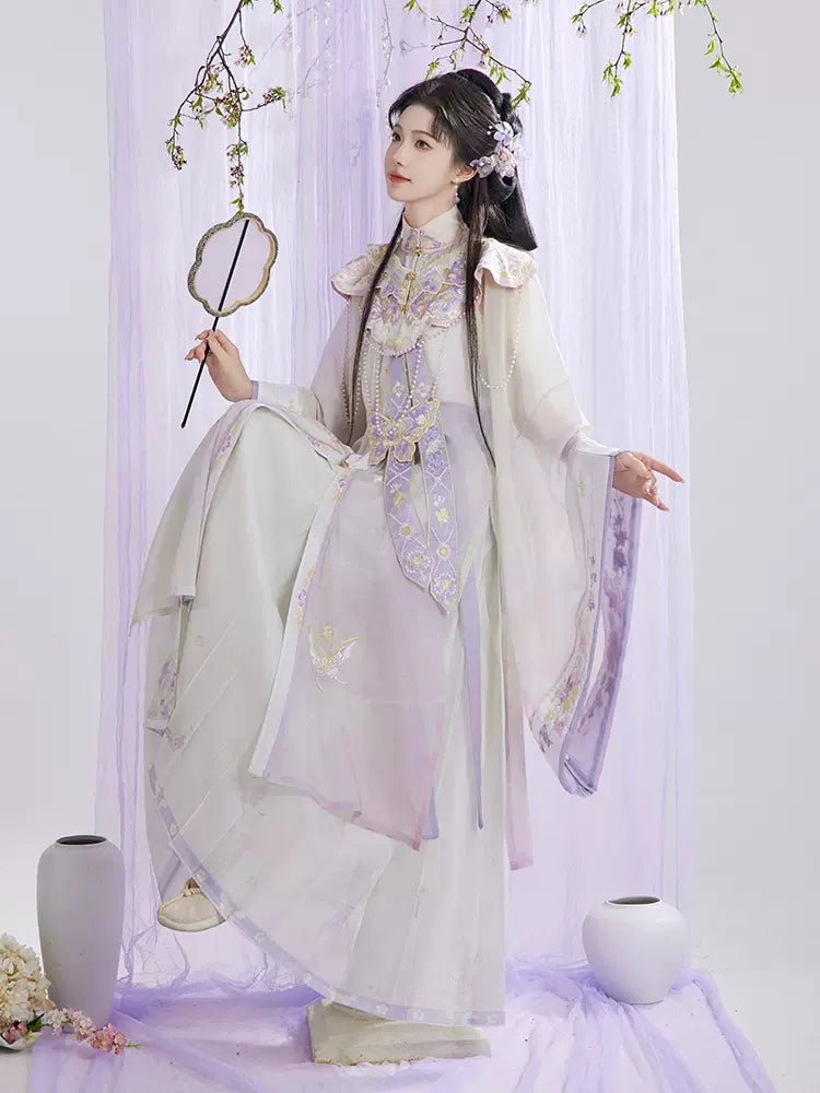 【Hanfu】Ethereal Elegance Amidst Spring Blossoms | Ming Style Hanfuhan fu Chinese han fu hanfu male tang dynasty clothes chinese hanfu tang dynasty outfits traditiona hanfu dress chinese hanfu chinese style dress dress fashion cheongsam dress q