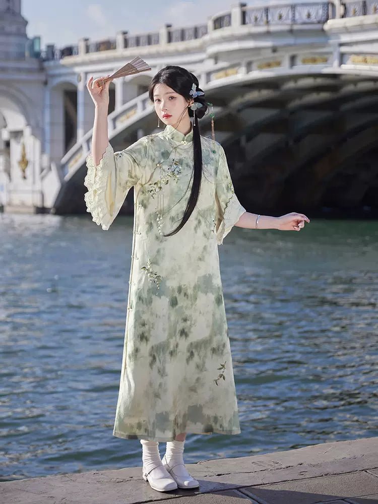 【Hanfu】Fragrant grass leisurely|Modern Qipaohan fu Chinese han fu hanfu male tang dynasty clothes chinese hanfu tang dynasty outfits traditiona hanfu dress chinese hanfu chinese style dress dress fashion cheongsam dress q