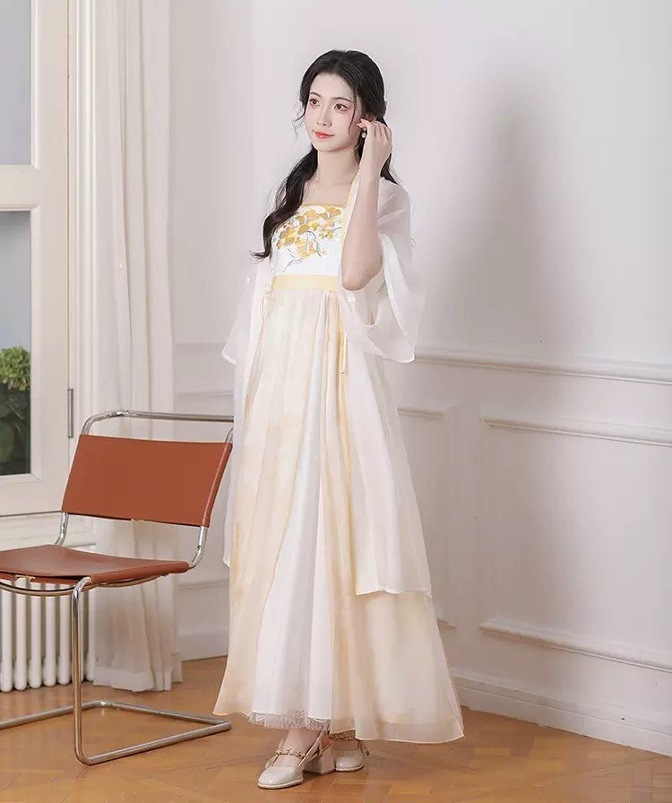 HanfuGolden Dawn Grace | Song chest-length Skirt - Hanrong Hanfu Chinese Traditional Clothes newmoondance nuwahanfu fashionhanfu newfanfu hanfustory HanfuGolden Dawn Grace | Song chest-length Skirt - Hanrong Hanfu Chinese Traditional Clothes newmoondance nuwahanfu fashionhanfu newfanfu hanfustory