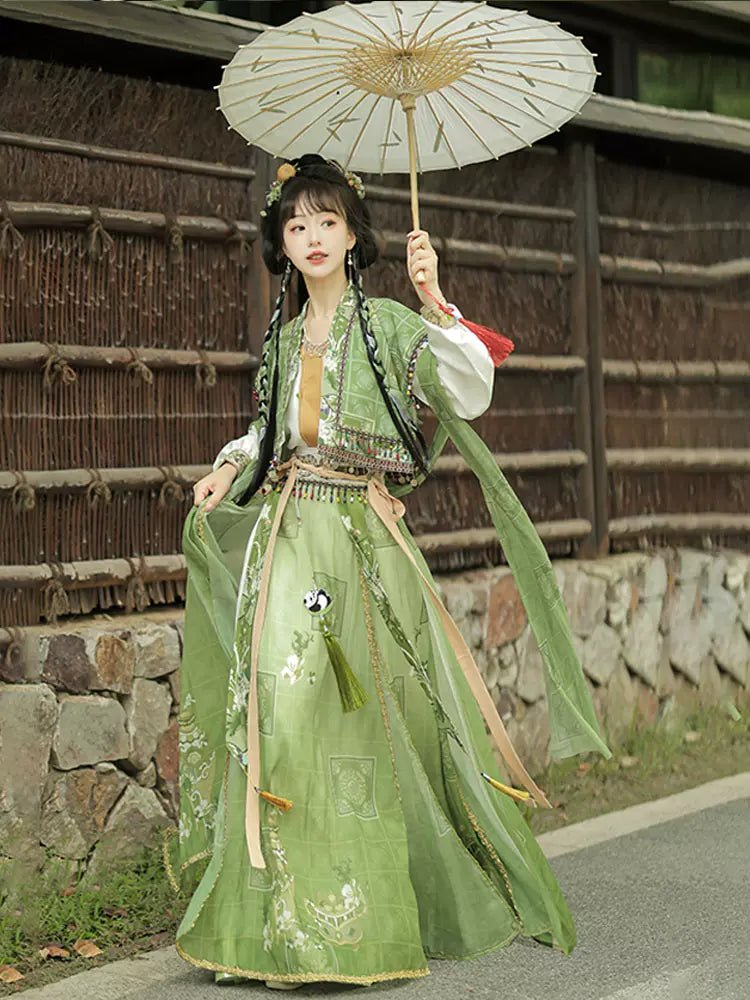 HanfuHmong Beauty Girl|Tang Exotic Clothing - Hanrong hanfu chinese traditional clothes newmoondance nuwahanfu fashionhanfu newfanfu hanfustory HanfuHmong Beauty Girl|Tang Exotic Clothing - Hanrong hanfu chinese traditional clothes newmoondance nuwahanfu fashionhanfu newfanfu hanfustory