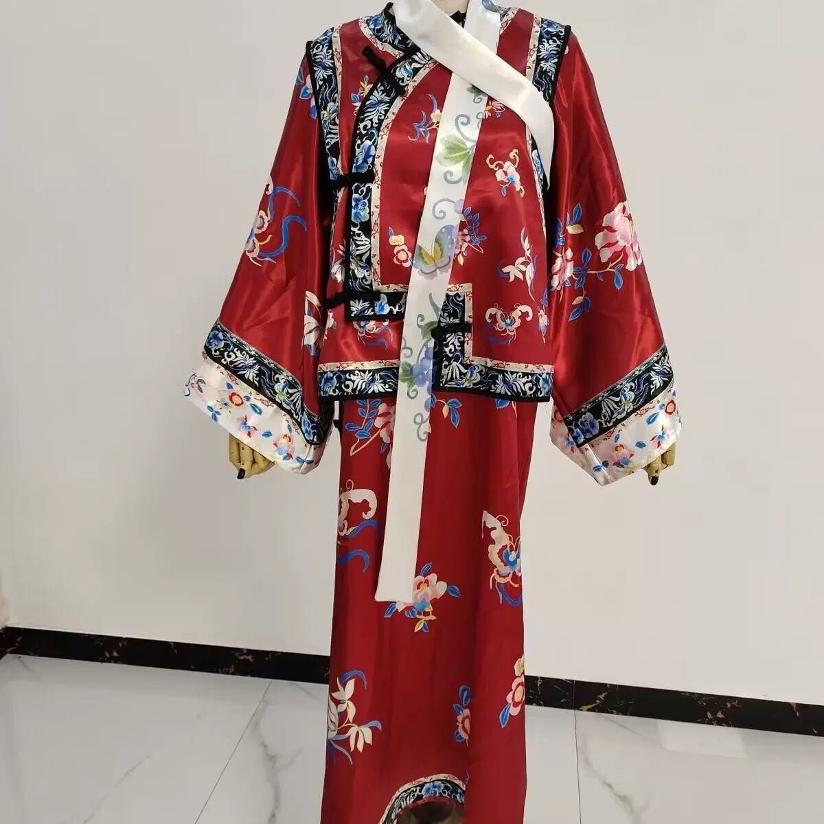 HanfuImperial Blossom Elegance | Qing Style Hanfu - Hanrong Hanfu chinese traditional clothes newmoondance nuwahanfu fashionhanfu newfanfu HanfuImperial Blossom Elegance | Qing Style Hanfu - Hanrong Hanfu chinese traditional clothes newmoondance nuwahanfu fashionhanfu newfanfu