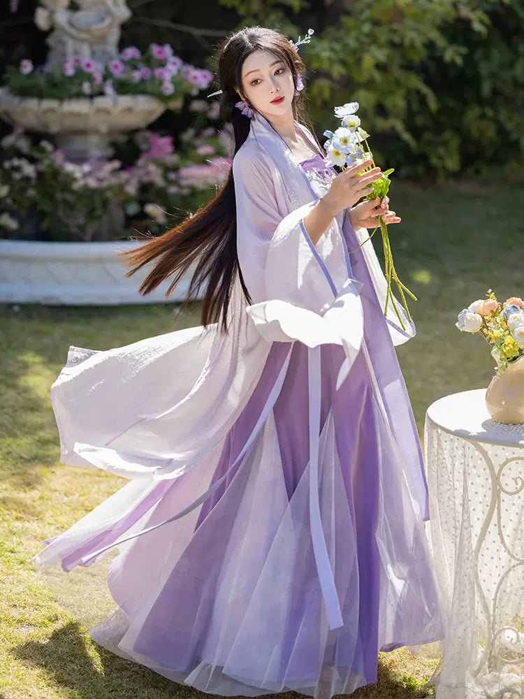 【Hanfu】﻿Iris flower|鸢尾花han fu Chinese han fu hanfu male tang dynasty clothes chinese hanfu tang dynasty outfits traditiona hanfu dress chinese hanfu chinese style dress dress fashion cheongsam dress q