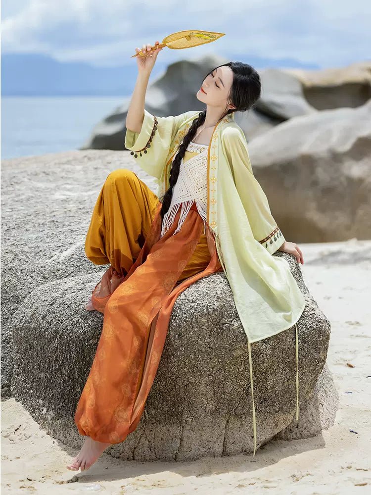 【Hanfu】﻿Lesser Fullness|小满han fu Chinese han fu hanfu male tang dynasty clothes chinese hanfu tang dynasty outfits traditiona hanfu dress chinese hanfu chinese style dress dress fashion cheongsam dress q