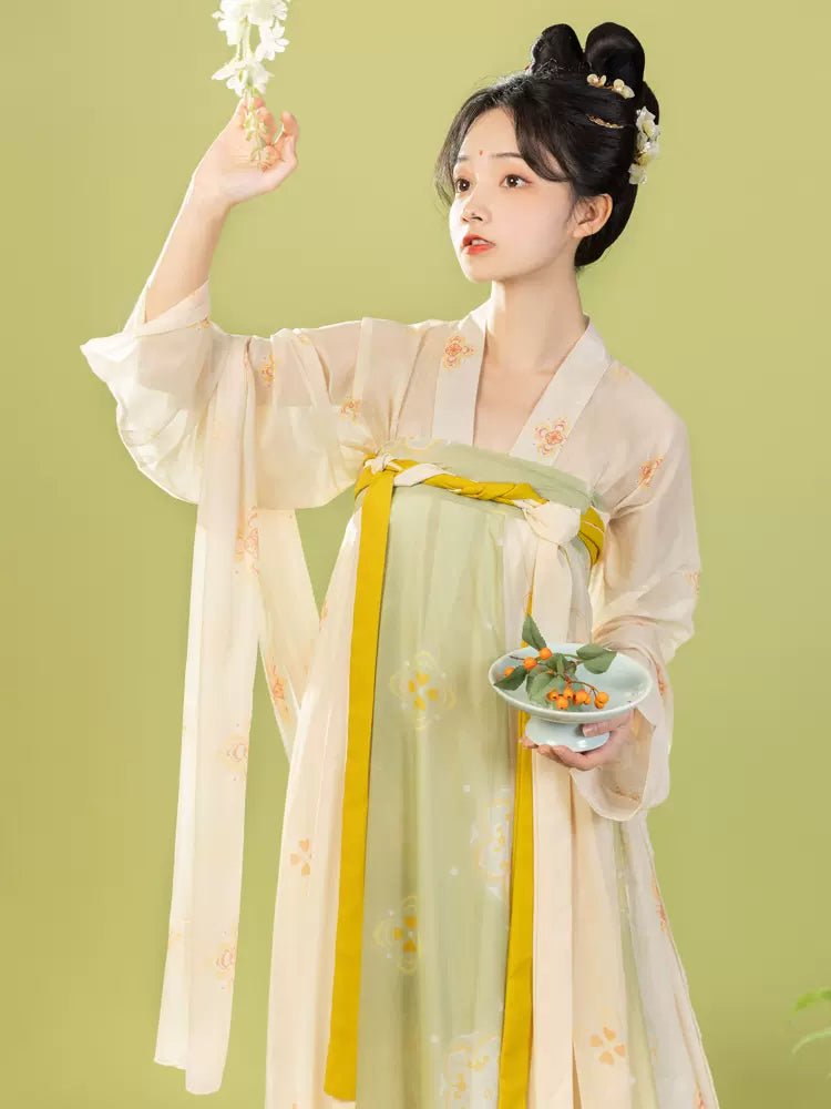 【Hanfu】Life Is Circling Up|Tang Chest - Length skirthan fu Chinese han fu hanfu male tang dynasty clothes chinese hanfu tang dynasty outfits traditiona hanfu dress chinese hanfu chinese style dress dress fashion cheongsam dress q