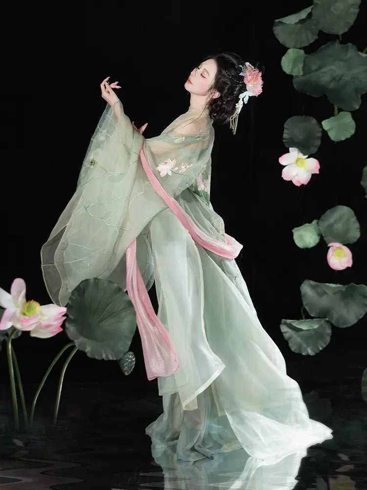 HanfuLotus in green waves|Tang three-piece set - Hanrong hanfu chinese traditional clothes newmoondance nuwahanfu fashionhanfu newfanfu hanfustory HanfuLotus in green waves|Tang three-piece set - Hanrong hanfu chinese traditional clothes newmoondance nuwahanfu fashionhanfu newfanfu hanfustory