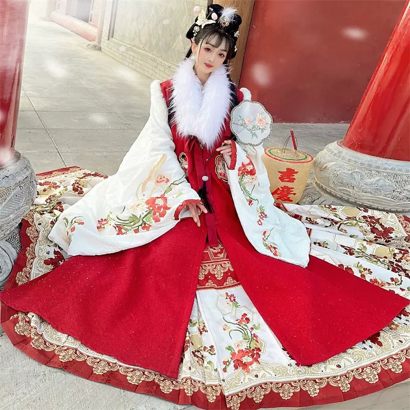 【Hanfu】Mirror, flower, water and moon|Ming horse - faced skirthan fu Chinese han fu hanfu male tang dynasty clothes chinese hanfu tang dynasty outfits traditiona hanfu dress chinese hanfu chinese style dress dress fashion cheongsam dress q